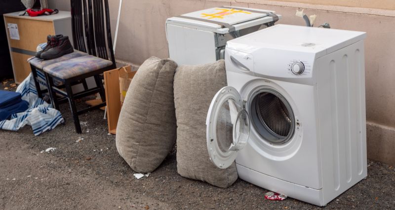 Tub Disposal in Sacramento, CA